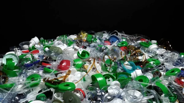 Части Пластиковых Бутылок Чашки Пробки Соломинки Бутылки Водой Шампунем Упаковки — стоковое фото