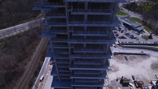 Toronto, Ontario, Canada  April 30, 2022: Empty working area due the residential construction workers protest or strike. Aerial footage near new constructions buildings development site. — стоковое видео