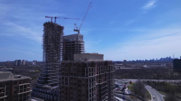 Empty construction site, progress stops due residential construction workers protesting and on strike, asking compensation, because of rising cost of living. Crises along with housing shortage. — Wideo stockowe