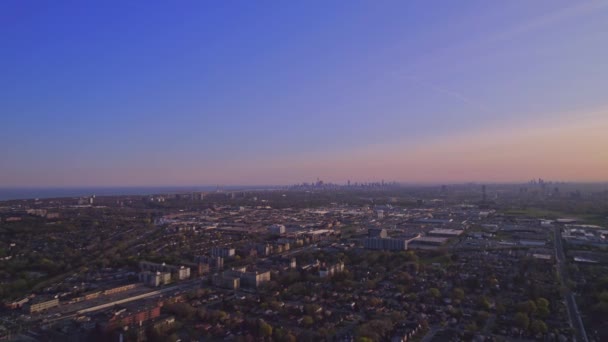 Residencial Área Habitação Suburbana Silhueta Área Sol Noite Hora Dourada — Vídeo de Stock