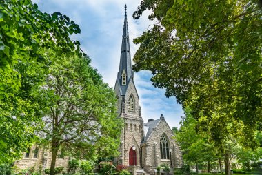Owen Sound, Ontario, Kanada 'daki St. George Anglikan Kilisesi. İbadet alanı Owen Sound vatandaşlarına hizmet eder..