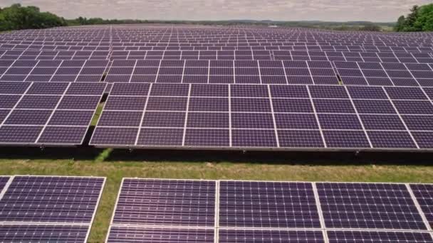 Flying Large Industrial Farm Solar Energy Production Solar Power Solar — Stock video
