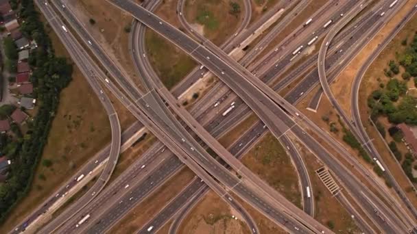 Autostrada Wieloma Pasami Ruchu Dróg Mostów Szybki Ruch Samochodowy Ameryce — Wideo stockowe