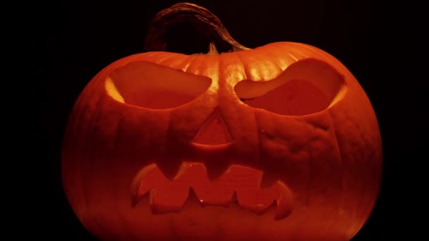 Vrolijk Halloween Eng Gloeiend Gezicht Van Halloween Pompoen Selectieve Focus — Stockvideo