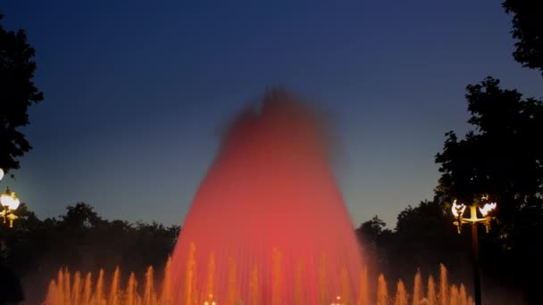 Magic Singing Magic Fountains Montjuic People Watch Performance Takes Place — Vídeos de Stock