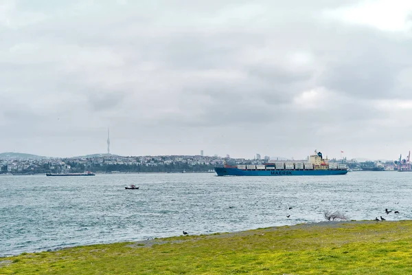 2021 Istanbul Turkey Photo Bosporus Location Called Sarayburnu Huge Logistic — Stock Photo, Image