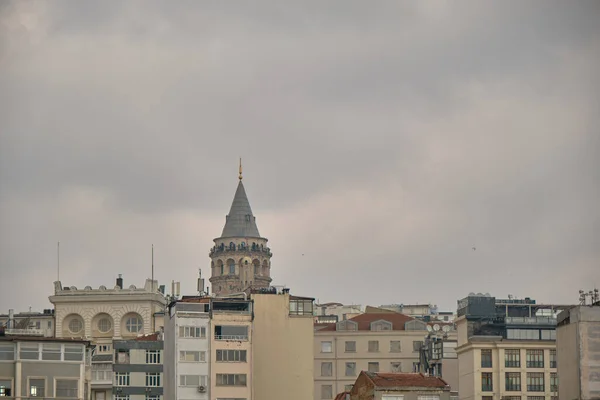 Πύργος Γκαλάτα Τοπικό Όνομα Είναι Galata Kulesi Χειμώνα Και Πίσω — Φωτογραφία Αρχείου