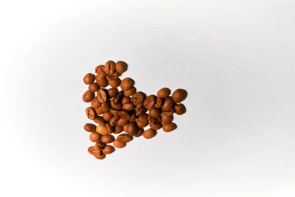 Hartvorm Koffiebonen Witte Achtergrond — Stockfoto