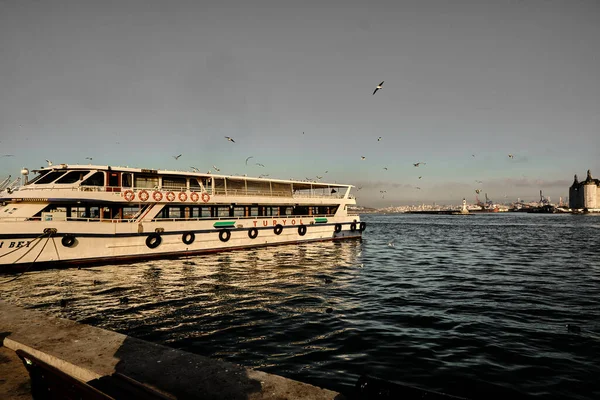 Public Transportation Ship Kadikoy Istanbul Voyage Ship Sunrise 2021 Istanbul — Stock fotografie