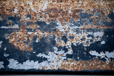 Çizik ve çatlakla metal dokusu, paslanma.