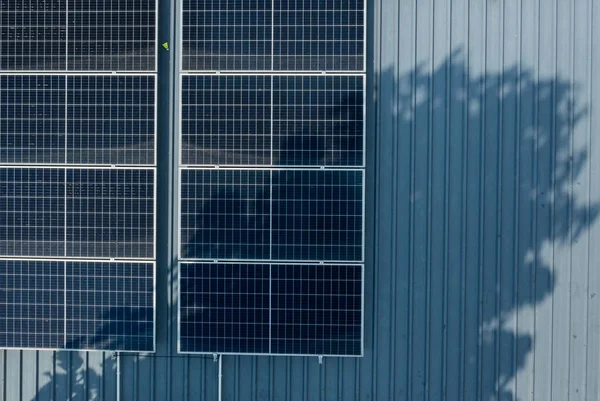 Солнечные Батареи Крыше Сохранить Порошок — стоковое фото