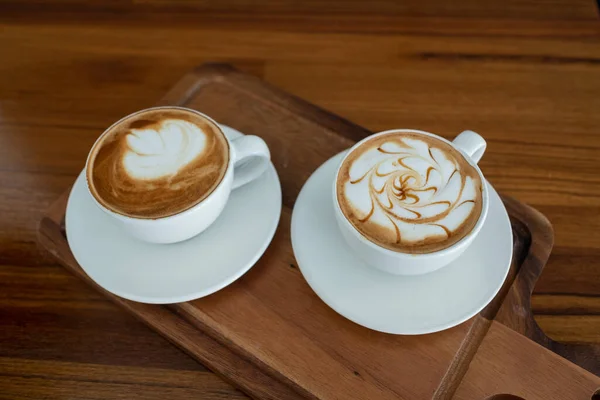 Sıcak Kahve Fincanı Masada Dinlenme Zamanı Sabah Vakti — Stok fotoğraf