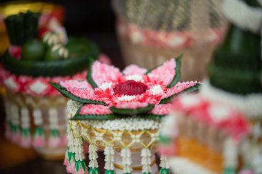 Han Makk Geçit Töreni, Tayland Geleneksel Töreni, Nişanlılar