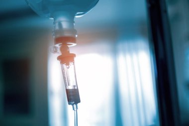 İntravenöz için sodyum klorür solüsyonu, tuzlu su, tıbbi tedavi, salin damar yolu.