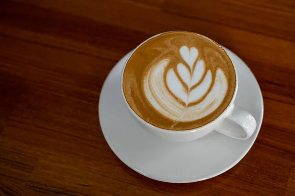 Hot Latte Art Coffee Table Relax Time —  Fotos de Stock