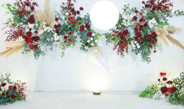 düğün arkaplanı, düğün çiçeği süslemesi, gül duvarı, renkli arka plan, taze gül, bir demet çiçek.