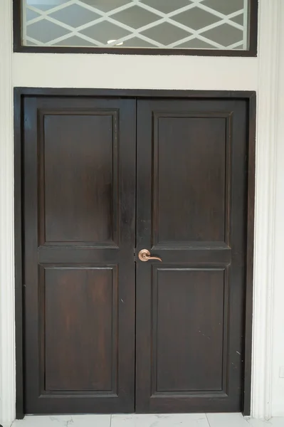 Brown Wooden Door Background — Stock Photo, Image