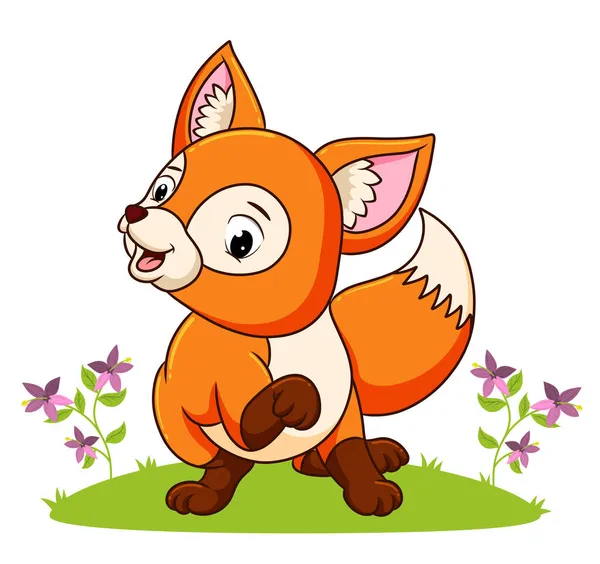 那只快乐的狐狸正在花园里玩耍 花园里开满了插画的花 — 图库矢量图片