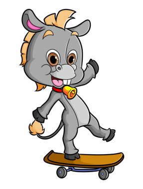 Havalı at tek bacaklı bir kaykayla oynuyor.