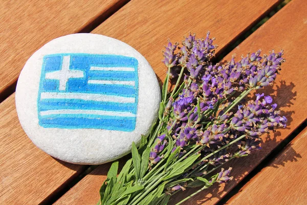Greece Country Flag Painted Sea Stone Bunch Fresh Lavender Flowers — Stock Photo, Image