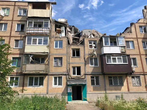08.07. 2022, Ukraine, Kharkiv. war in Ukraine. Broken house from a rocket attack. Let's pray for Ukraine, Stop the war in Ukraine!