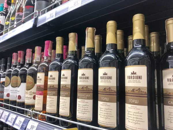 2022 Ukraine Kharkiv Shelf Semi Sweet Georgian Wine — Fotografia de Stock