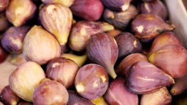 Meyve. Olgun incir meyvesi. Yakın plan..