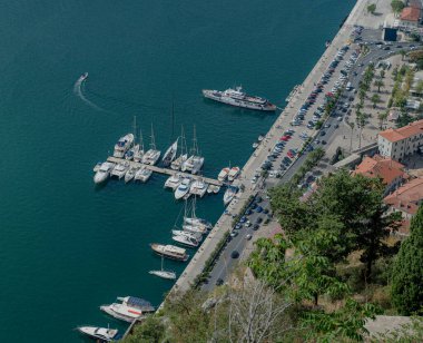 Kotor şehrinin seti. Karadağ.