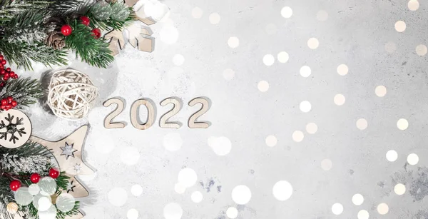 Новим 2022 Роком Банер Новорічний Світлий Фон Прикрашений Ялинковими Гілками — стокове фото