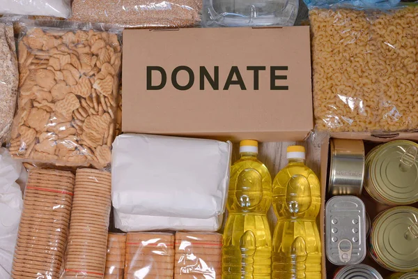 Donaciones Alimentos Con Alimentos Enlatados Conjunto Alimentos Para Los Necesitados — Foto de Stock