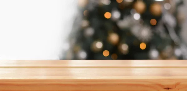 Kerst Achtergrond Lege Houten Tafel Achtergrond Van Kerstboom Nieuwjaarsbokeh Klaar — Stockfoto