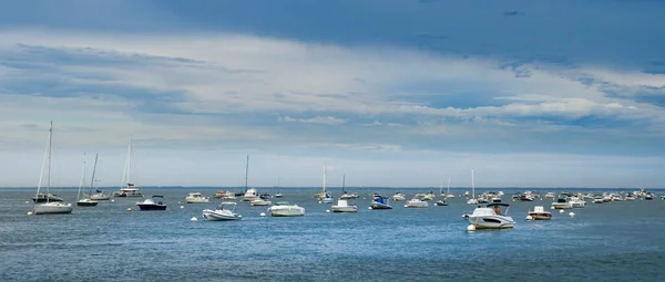 Seascape Bay French Town Arcachon Several Pleasure Boats Anchored Water — Stock Photo, Image