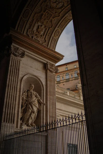Monumento Cerca Basílica Papal San Pedro Vaticano — Foto de Stock
