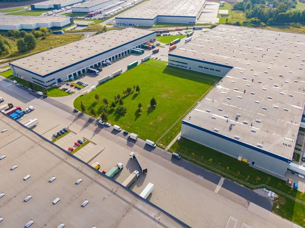 Luchtfoto Van Goederenmagazijn Logistiek Centrum Industriële Stedelijke Zone Van Bovenaf — Stockfoto