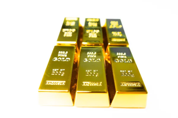 銀行の保管庫に純金の地金の棒のスタック 1Kg 999 9ファインゴールドバーインゴット背景 貴金属投資 金融銀行業 金融準備金 — ストック写真