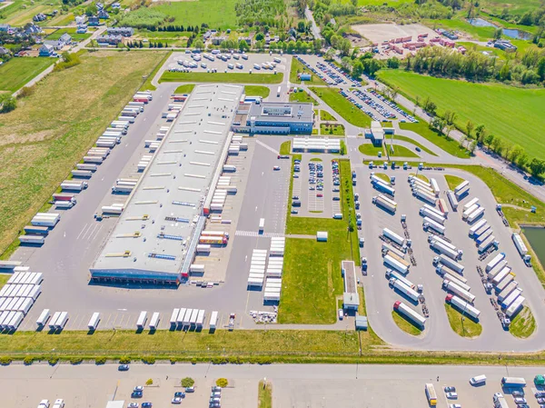 Aerial Shot Industrial Loading Area Many Trucks Unloading Merchandis — Foto de Stock