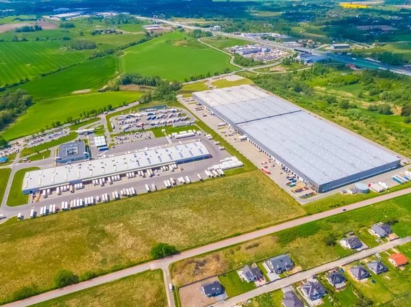 Luchtfoto Van Goederenmagazijn Logistiek Centrum Industriële Stedelijke Zone Van Bovenaf — Stockfoto