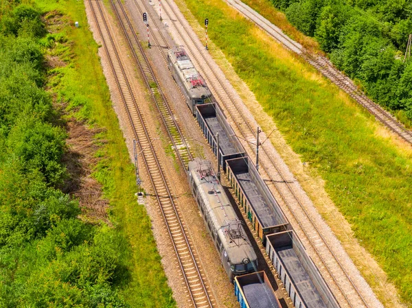 Luftaufnahme Von Güterwaggons Auf Einem Großen Gleisfeld Konzept Der Modernen — Stockfoto