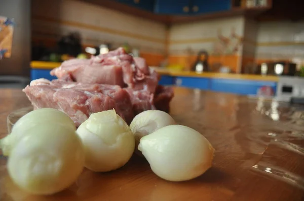 Sült Sertésborda Szószban Hagymával Fűszerekkel Finom Húsos Ebéd — Stock Fotó