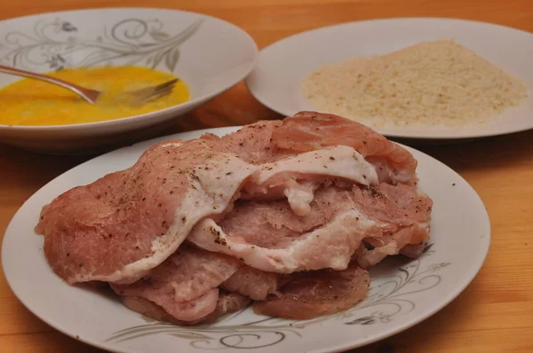 전통적 폴란드 돼지고기 저장고에서는 부스러기와 달걀을 팝니다 맛있는 — 스톡 사진