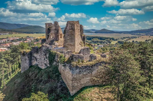 Vista Aérea Del Castillo Divn Gótico Ruinas Medievales Sur Eslovaquia —  Fotos de Stock