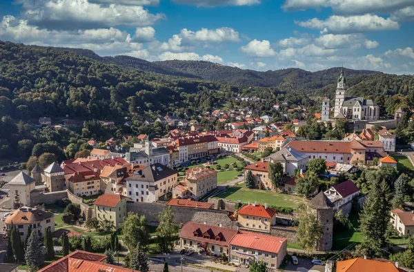 Kremnica Nın Havadan Görünüşü Önemli Altın Madenlerinin Üzerine Inşa Edilmiş — Stok fotoğraf