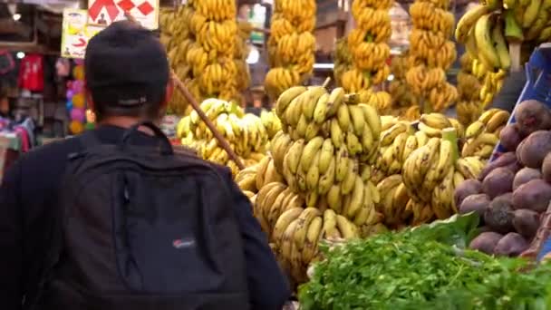 フルガダ市のアラビア伝統的なファーマーズマーケット — ストック動画