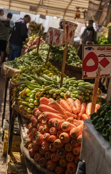 Egypt, Hurghada, 20 FEBRUARY 2022: Arabic market stall full of organic vegetables — Stock Photo, Image
