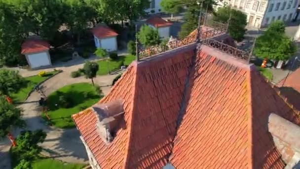 Bela Vista Aérea Arquitetura Antiga Portuguesa Típica Telhado Santa Casa — Vídeo de Stock