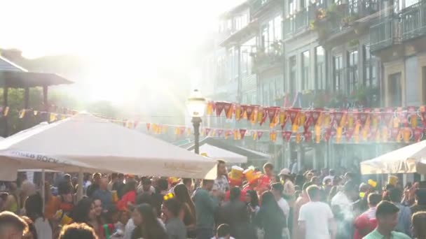 Porto Portugália 2022 Sok Ember Sao Joao Fesztiválon Nagyon Népszerű — Stock videók