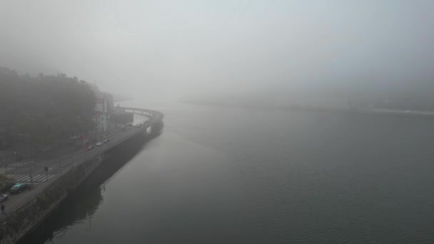 Porto Aerial Cityscape Road Ower Douro River Amazing Sea Mist — ストック動画