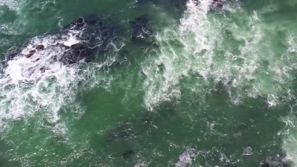 Vista Aérea Superior Filmagem Por Drone Ondas Oceânicas Câmera Lenta — Vídeo de Stock