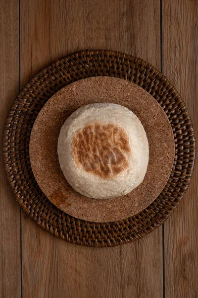 Traditional Portuguese Potato Bread Bolo Caco Wooden Table Flat Lay — Zdjęcie stockowe