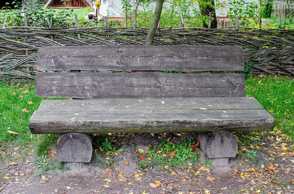 Banc Ancien Bois Altérée Long Sentier Dans Parc Woo — Photo